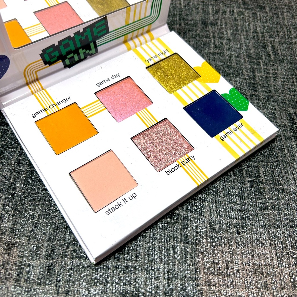 Tetris x Ipsy Game On Eyeshadow Palette